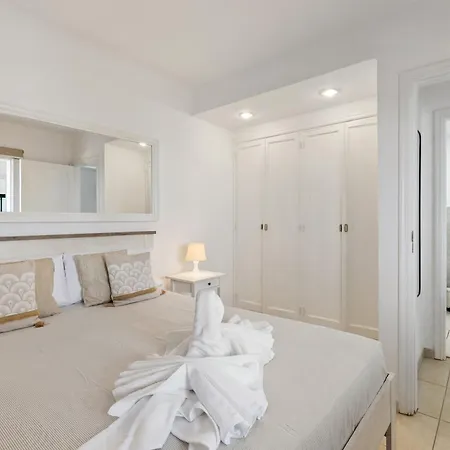 Διαμέρισμα Home2book Terrace & Pool Retreat, *