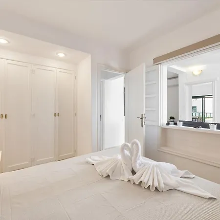 Διαμέρισμα Home2book Terrace & Pool Retreat, *