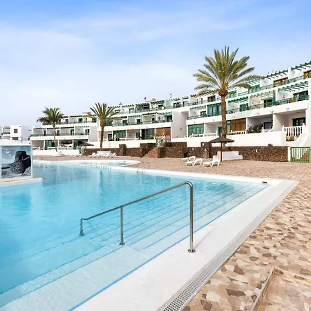 Home2book Terrace & Pool Retreat, Costa *